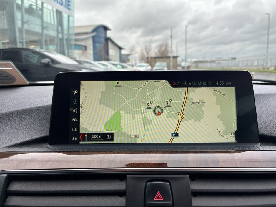 2016 BMW 3 Series - image 20