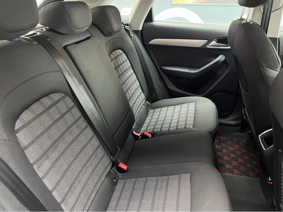 2016 Audi Q3 - image 11