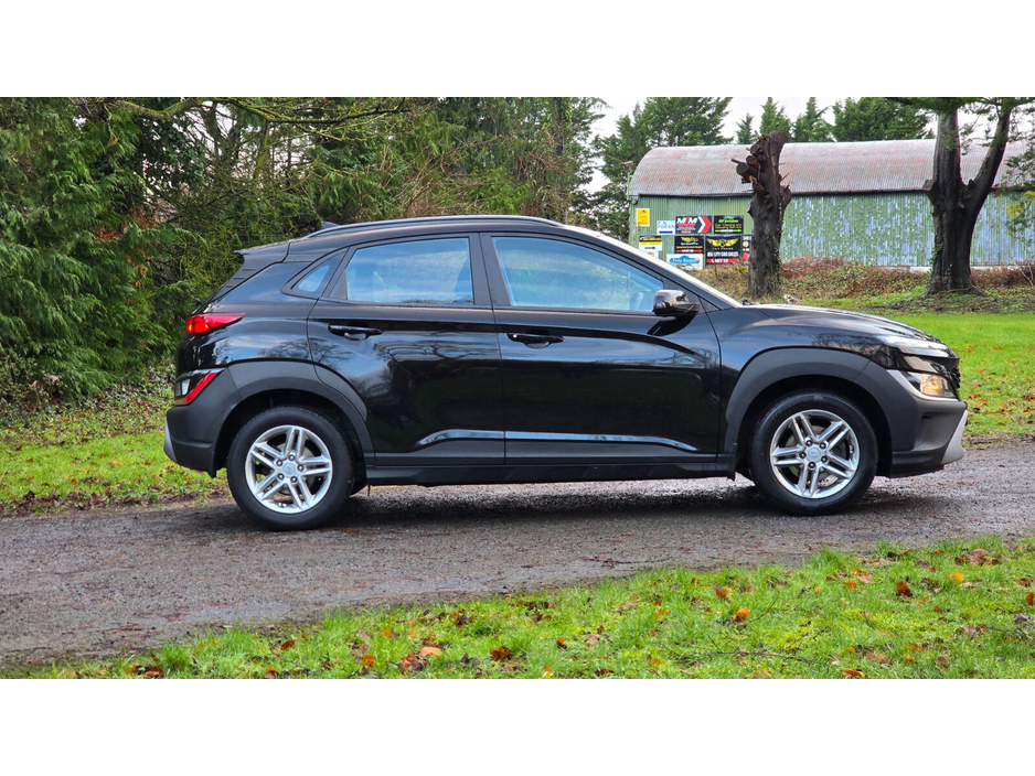 2021 Hyundai Kona - image 5