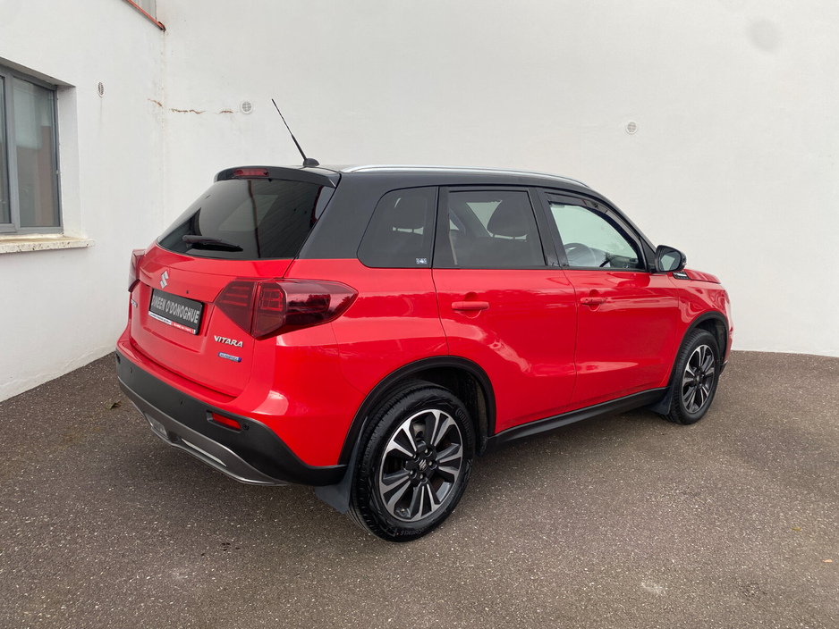 2021 Suzuki Vitara - image 10