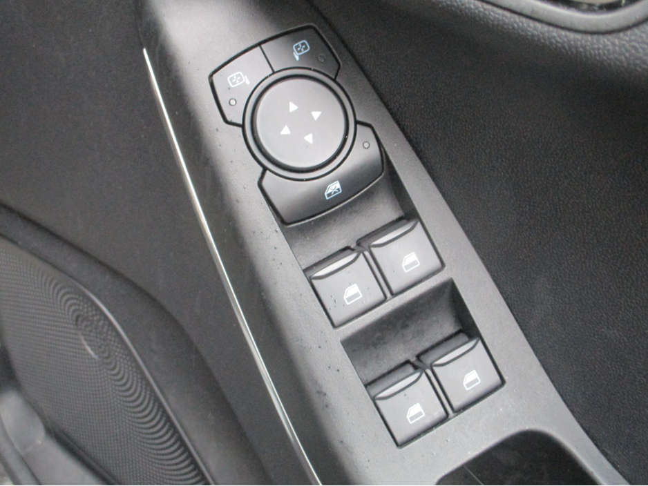 2024 Ford Fiesta - image 31