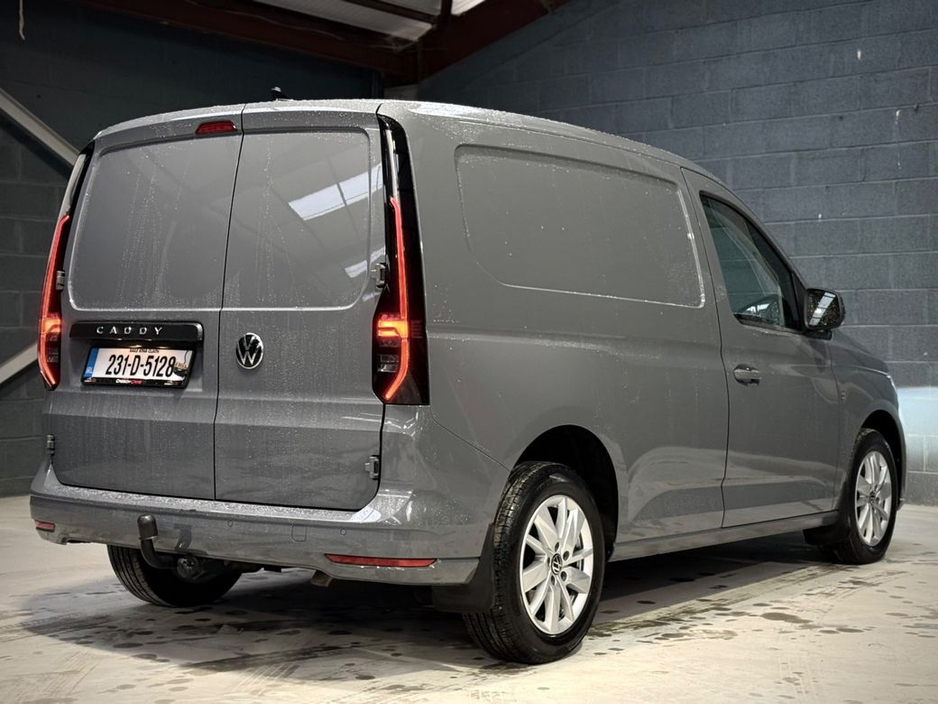 2023 Volkswagen Caddy Cargo ED TDI 122HP *AUTOMATIC* // LOW MILEAGE ONLY 27000KM // SAME DAY FINANCE // MOONSTONE GREY €23,950
