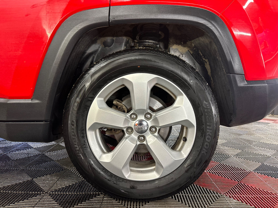 2019 Jeep Compass - image 15