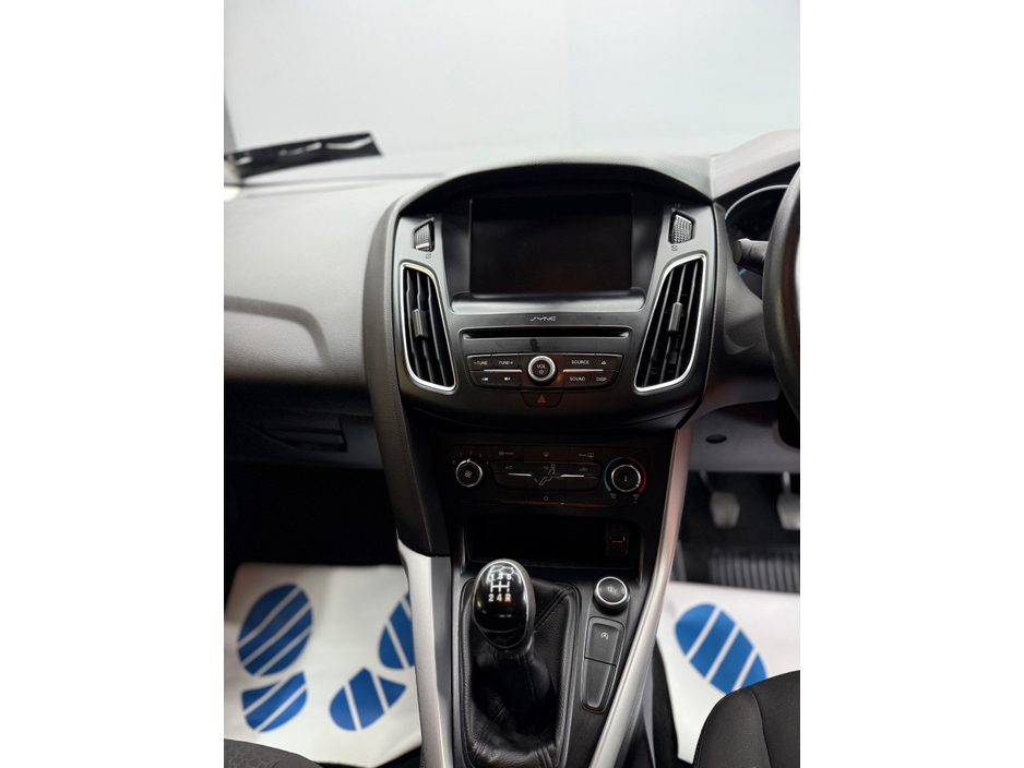 2016 Ford Focus 1.0 ECOBOOST ZETEC 100PS 5DR T €9,950