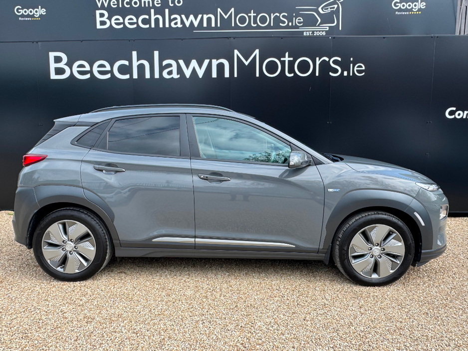 2021 Hyundai Kona - image 2