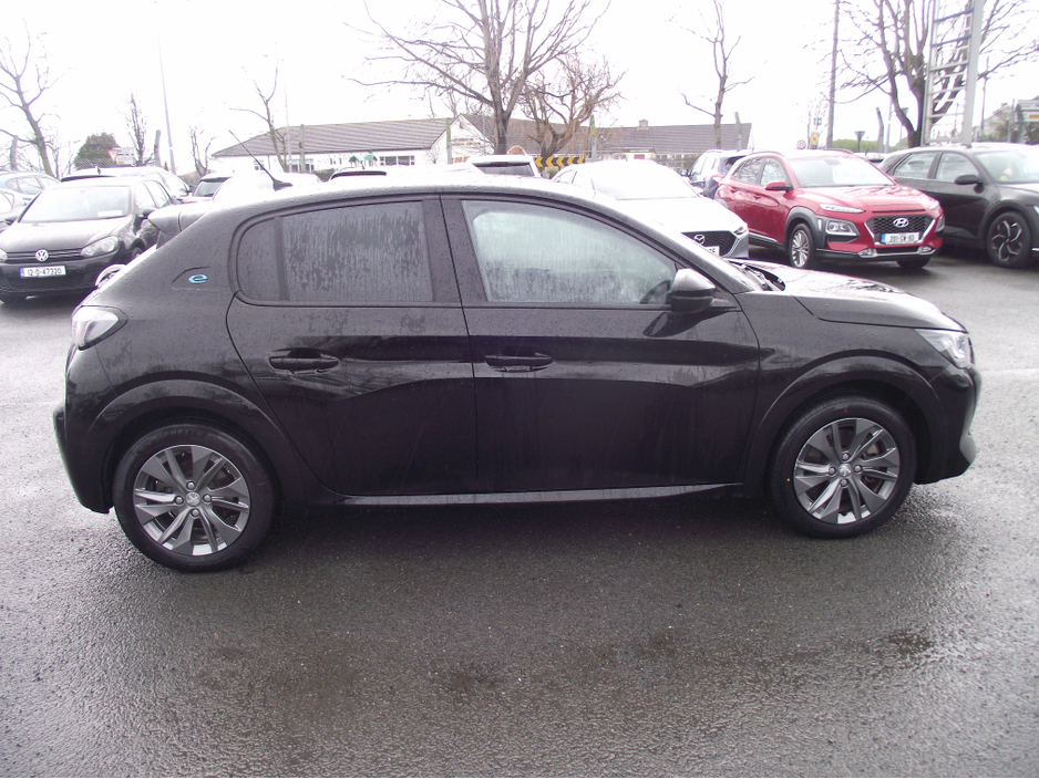 2023 Peugeot 208 EV 50KWH  AUTO  ALLURE PACK 136PS  5DR