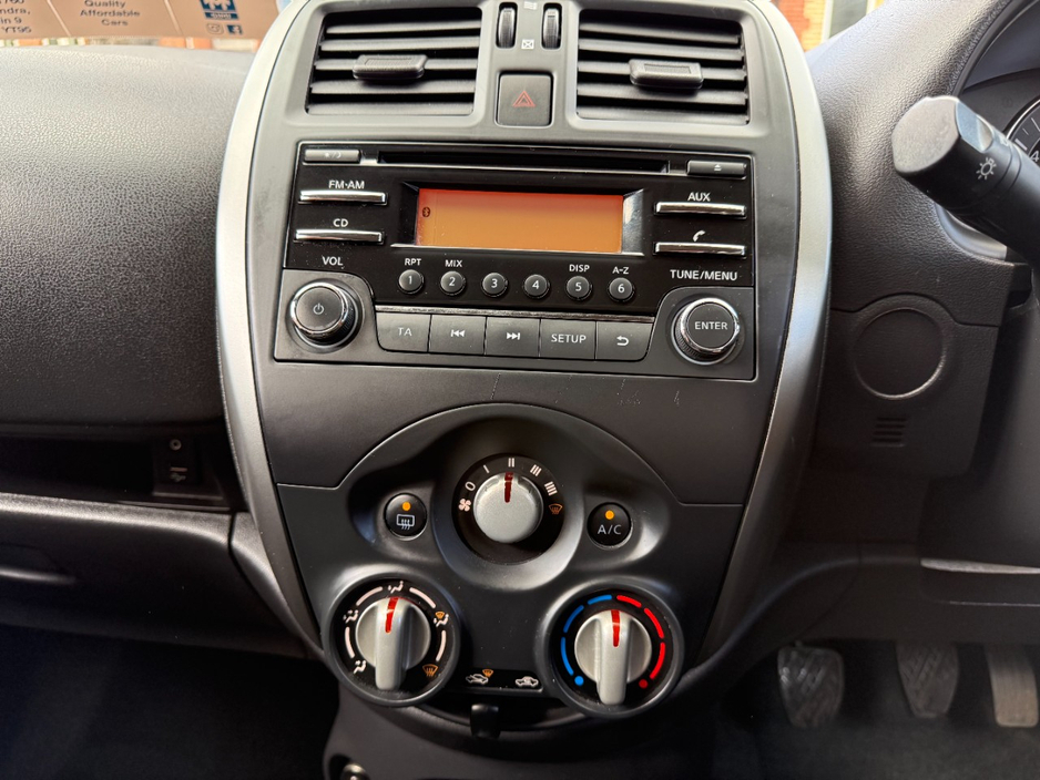 2017 Nissan Micra - image 15