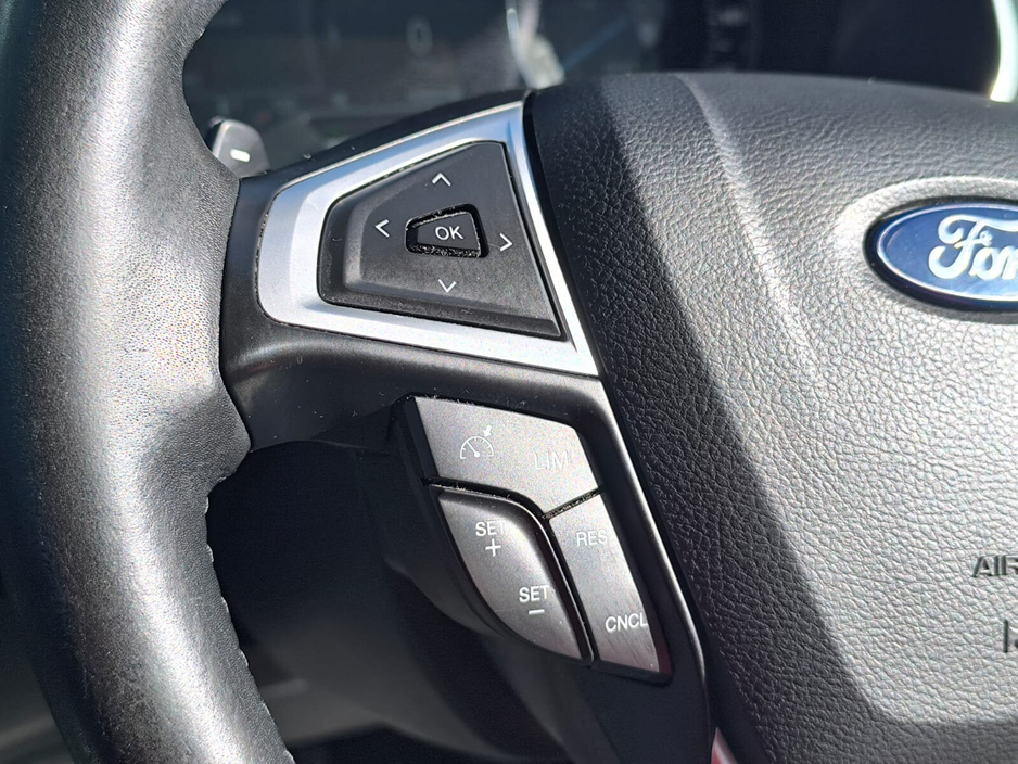 2017 Ford S-Max - image 23