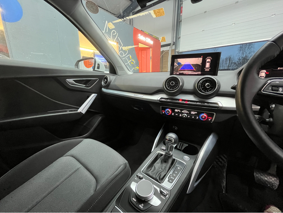 2021 Audi Q2 €28950 2021 AUDI Q2 35TDI SPORT 2.0 AUTOMATIC / CRUISE CONTROL / REVERSE CAMERA / HEATED SEATS / APPLE CARPLAY / AND MORE €28,950