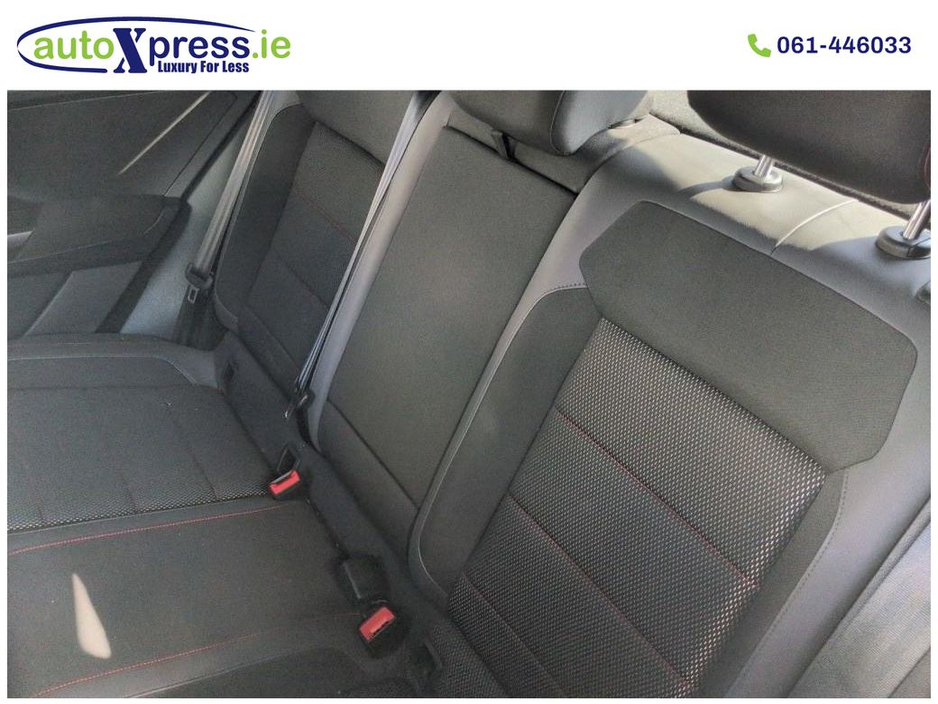 2021 Volkswagen T-Roc - image 6