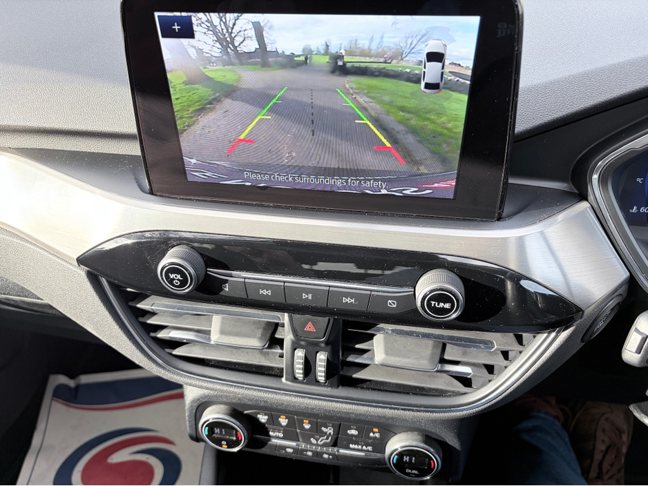 2021 Ford Kuga - image 13