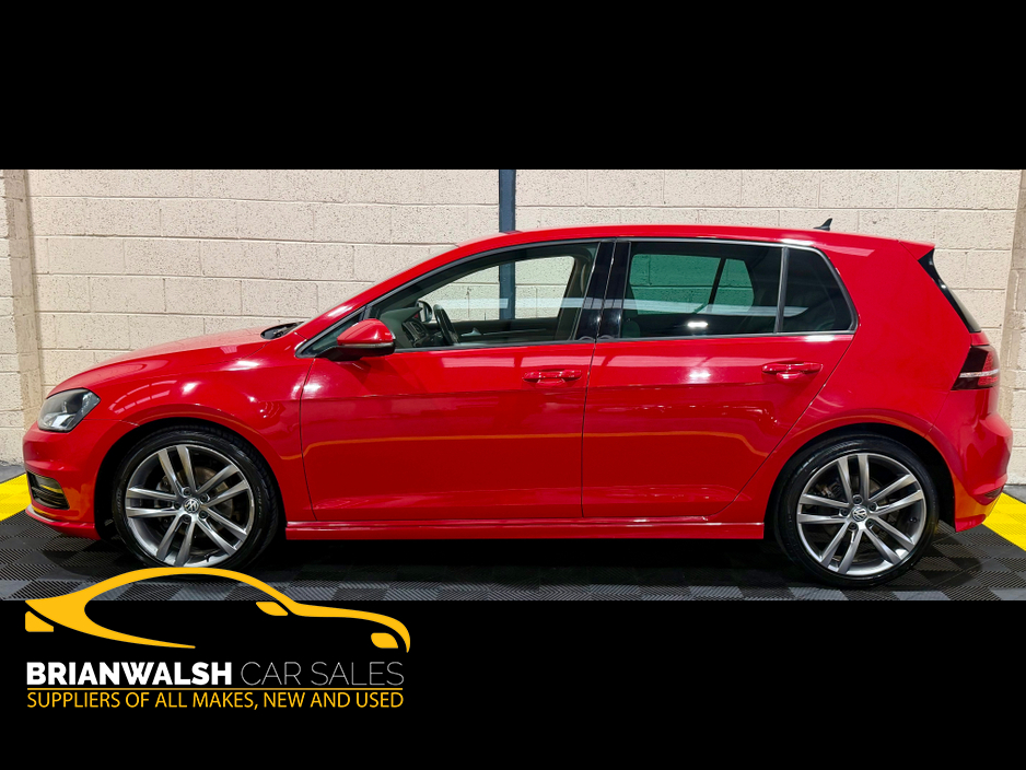 2017 Volkswagen Golf - image 15
