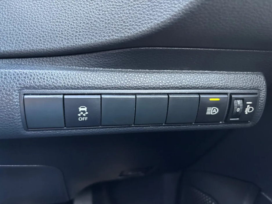 2022 Toyota Corolla - image 17