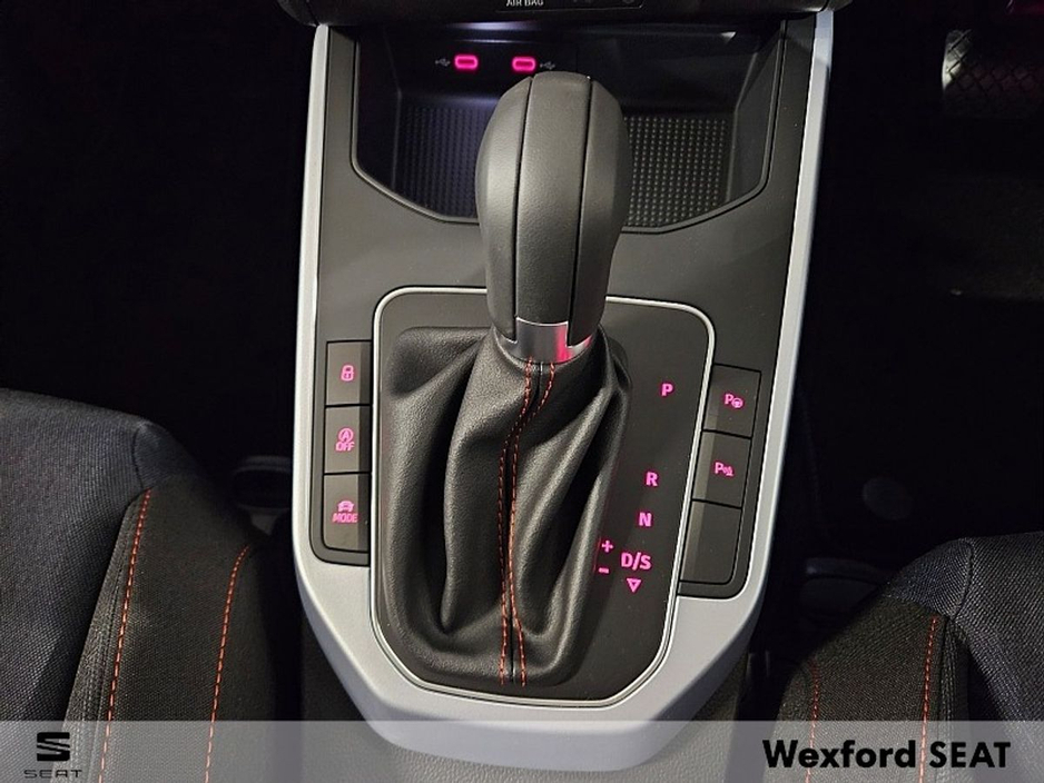 2025 SEAT Arona Arona 1.0TSI 115hp DSG Xperience €31,475