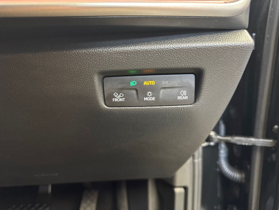 2025 Skoda Superb - image 22