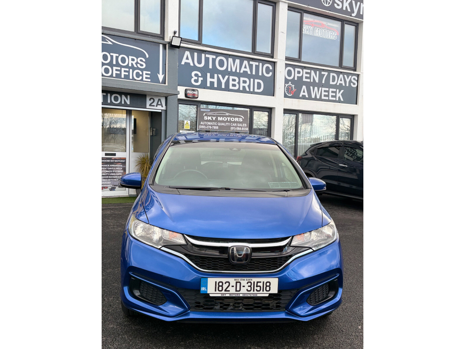 2018 Honda Jazz - image 2