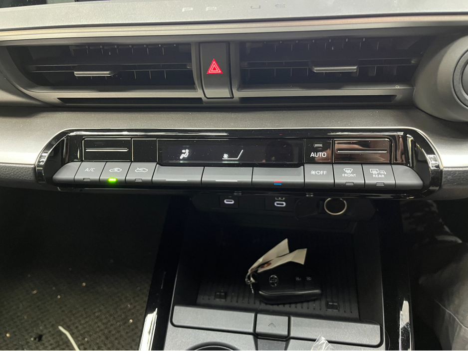 2025 Toyota Prius - image 19