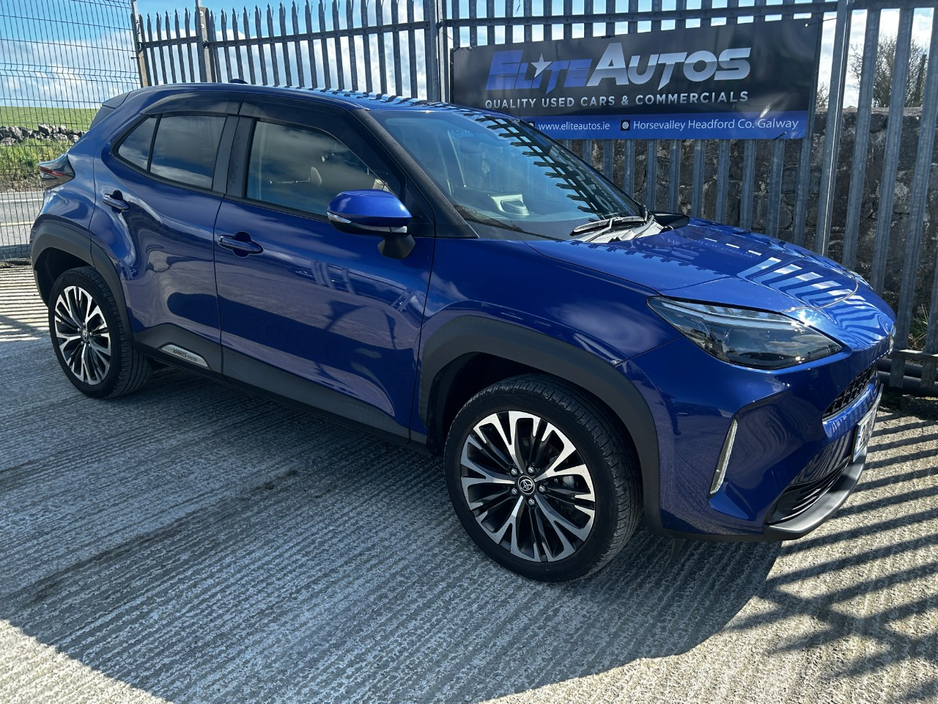 2020 Toyota Yaris Cross - image 8