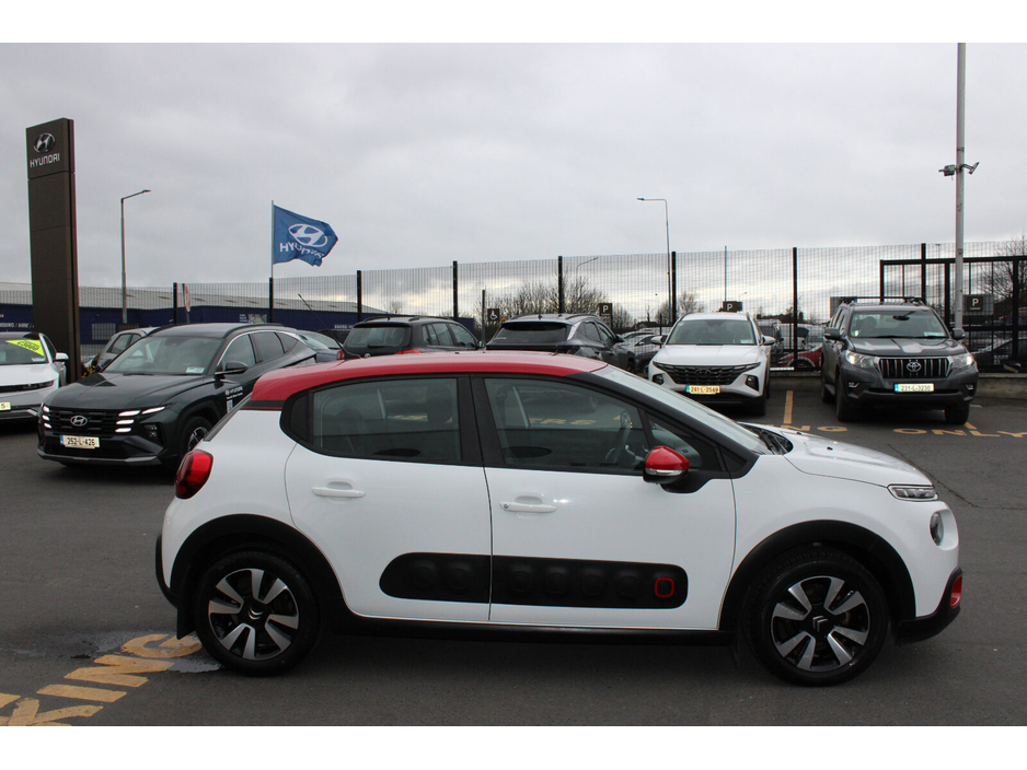 2017 Citroen C3 - image 6