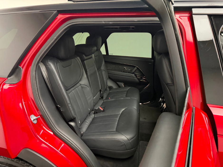 2023 Land Rover Range Rover Sport - image 14