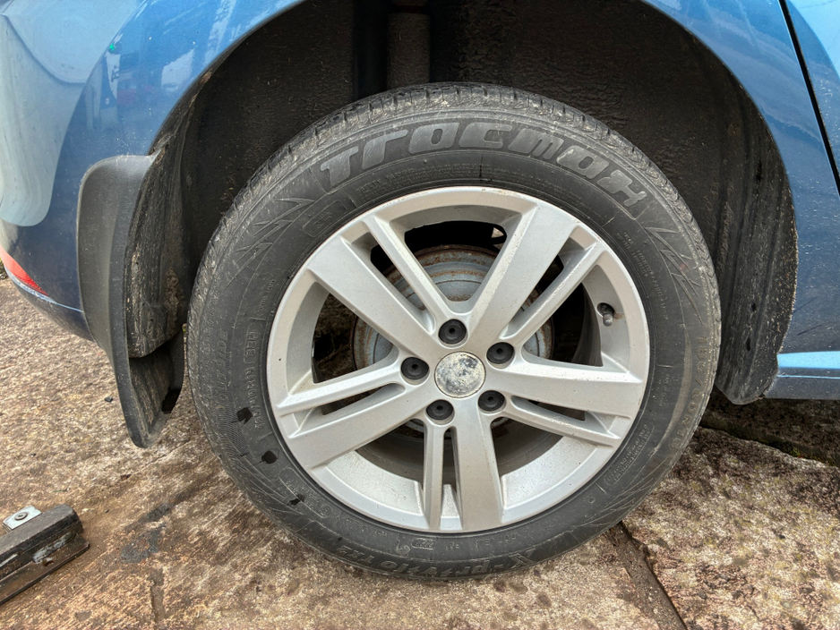 2016 Volkswagen Polo - image 16