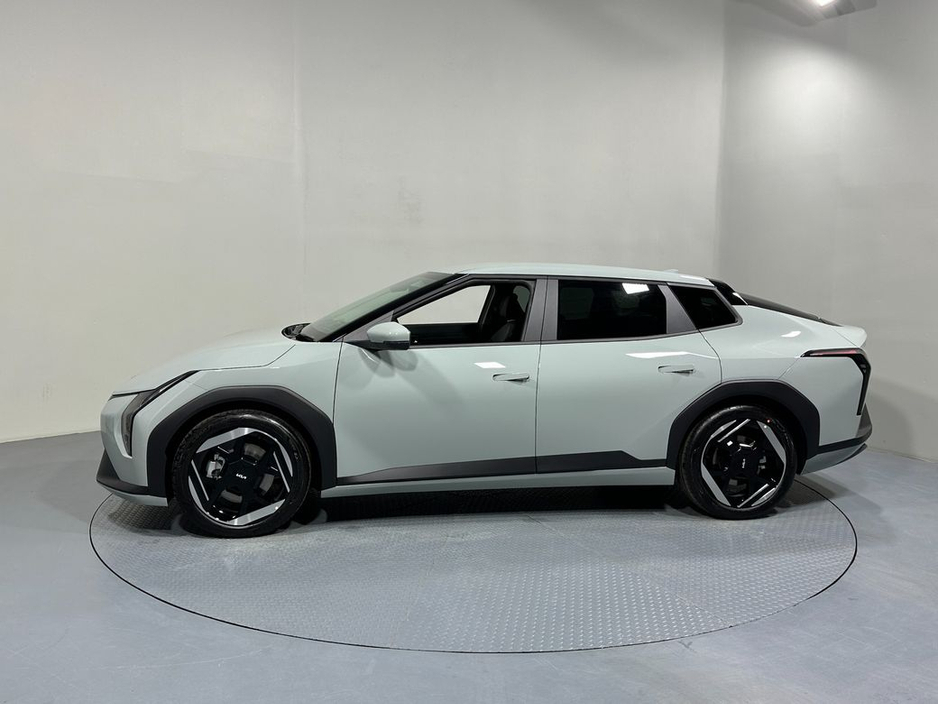 2026 Kia EV4 0% Finance Earth 3 €51,900