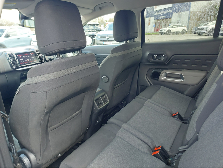 2021 Citroen C5 Aircross - image 15