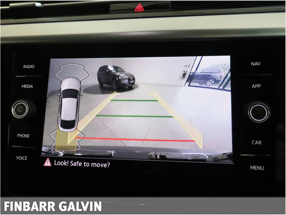 2022 Volkswagen Arteon - image 17