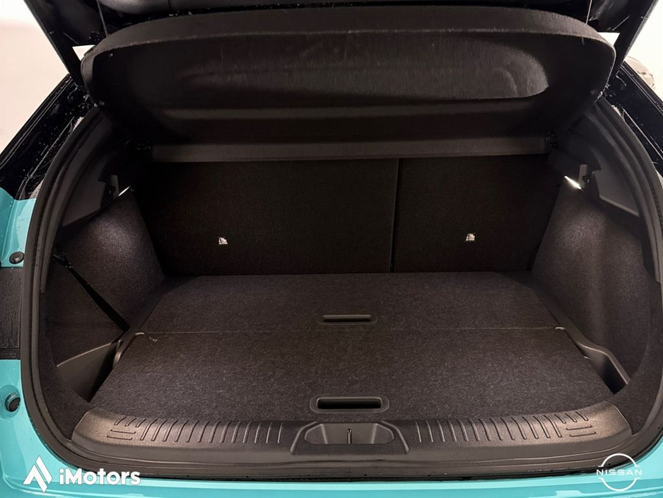 2026 Nissan Leaf - image 14