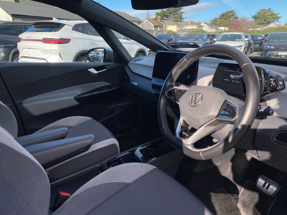 2020 Volkswagen ID.3 - image 9