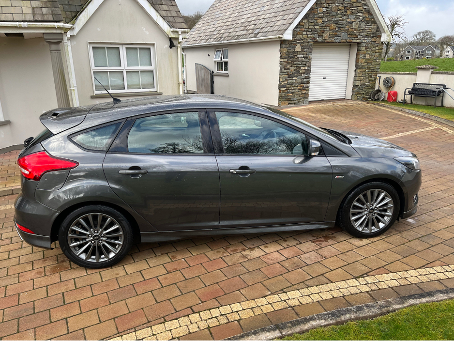 2016 Ford Focus ST-LINE 120PS 5DR €11,250