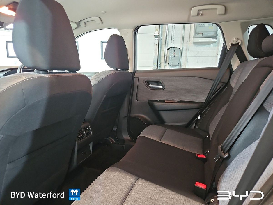 2023 Nissan X-Trail *Low Mileage* *Hybrid* - Reversing Camera, Apple CarPlay, Front and Rear Parking Sensors* €36,995