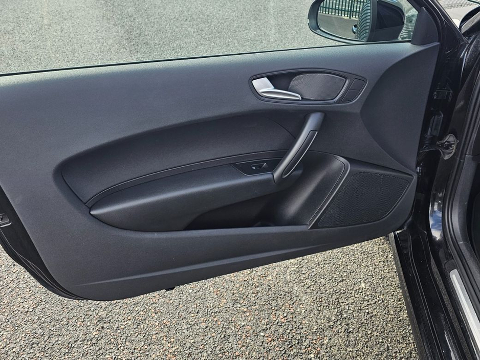 2014 Audi A1 - image 24