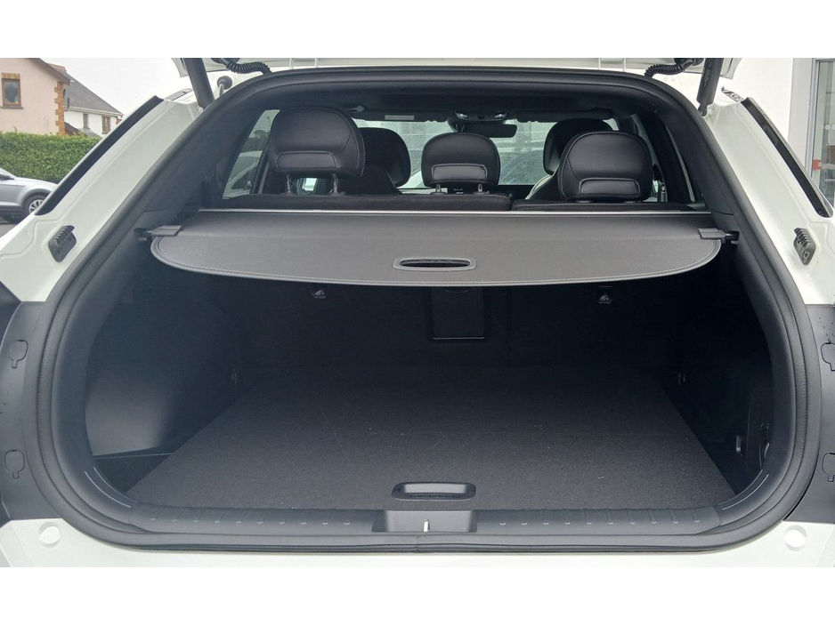 2026 Kia EV6 - image 9