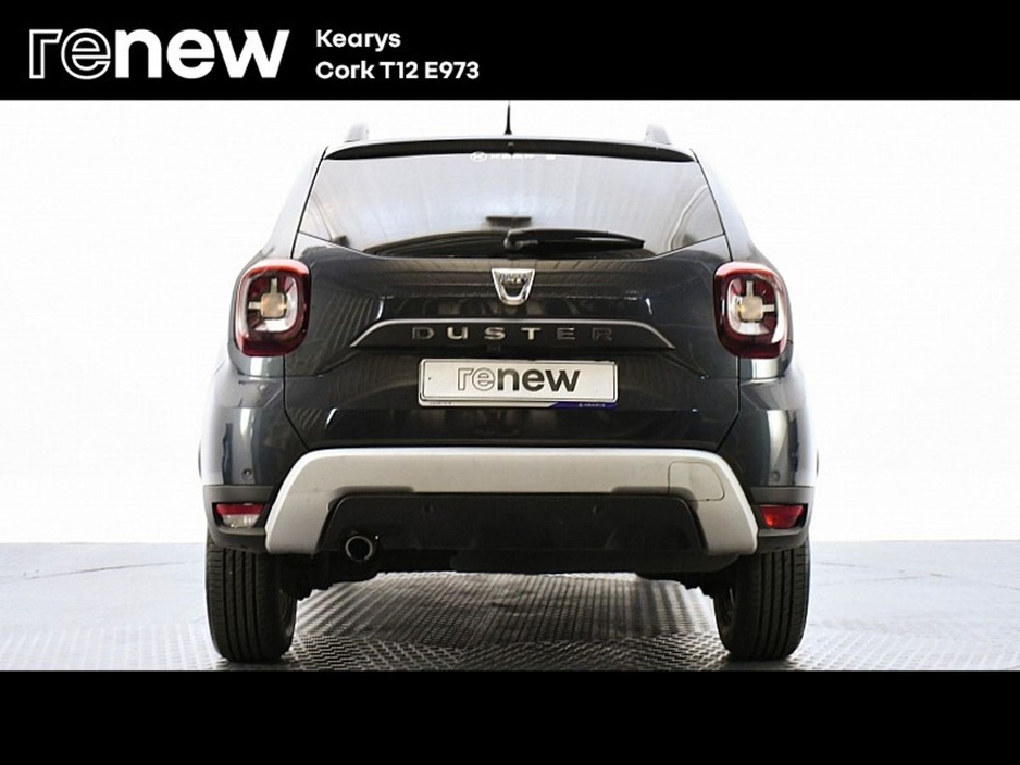 2020 Dacia Duster - image 10