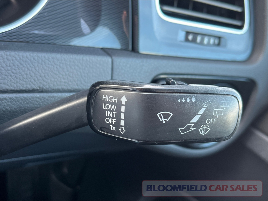 2017 Volkswagen Golf GTI 2.0 , DSG // LOW MILEAGE €24,950