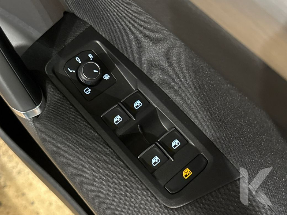 2017 Volkswagen Touran - image 17