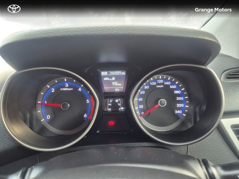 2016 Hyundai i30 1.6 CRDI DELUXE 5DR €11,950