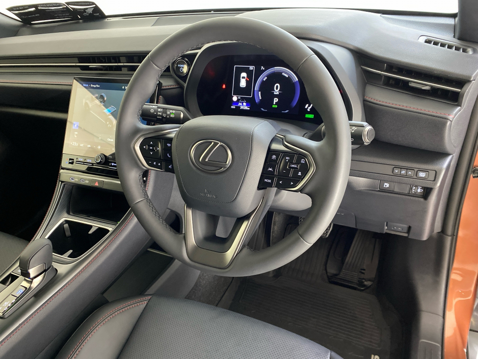 2025 Lexus LBX Emotion €42,650