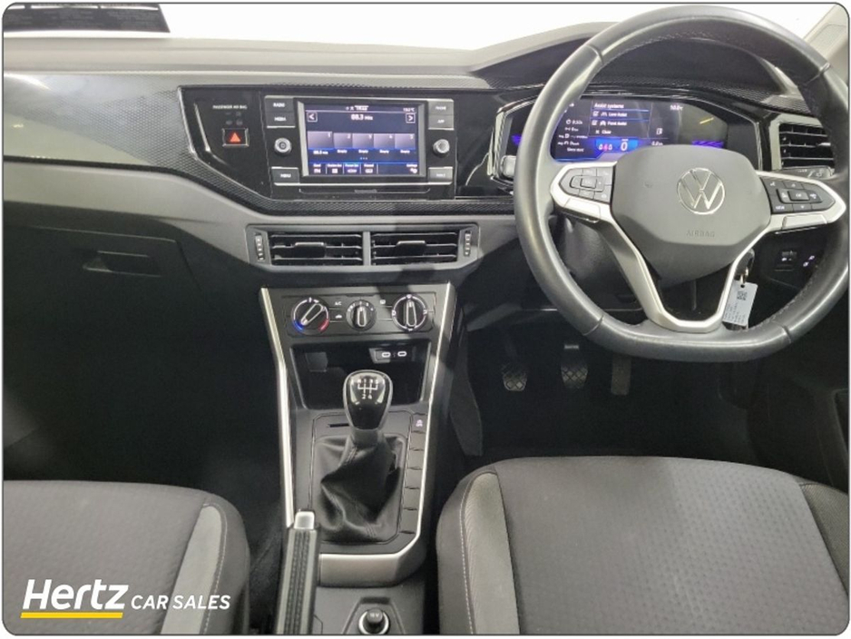 2024 Volkswagen Polo - image 9