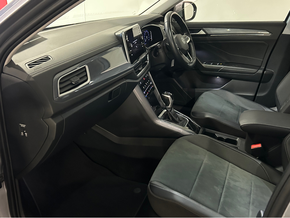 2023 Volkswagen T-Roc STYLE 1.5 TSI D7F 150HP €29,950