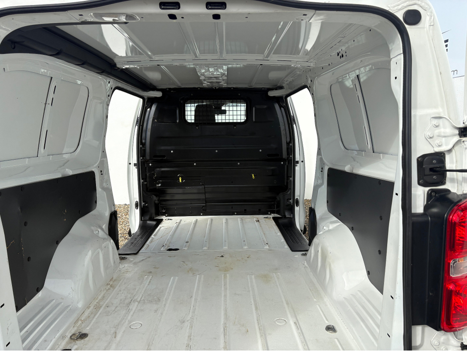 2022 Toyota Proace ICON L2 €15,500