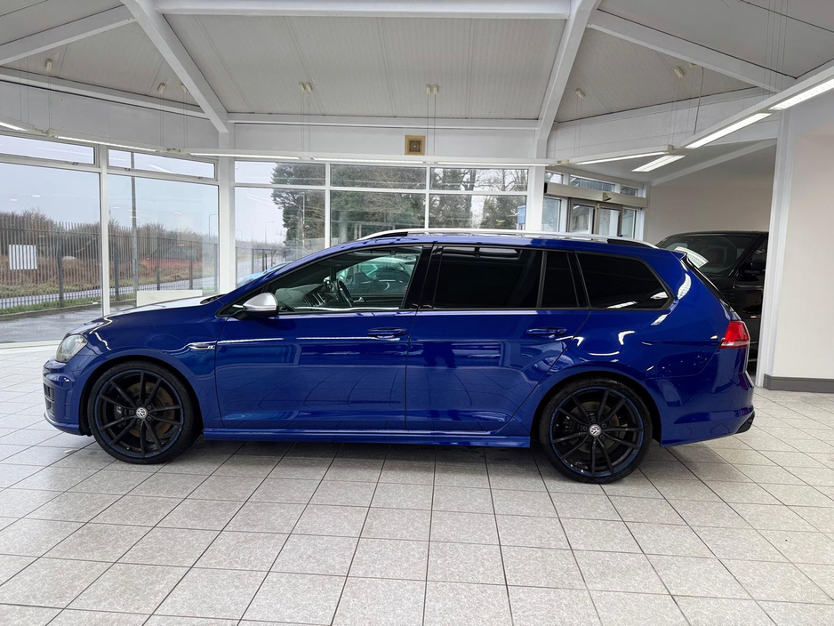 2015 Volkswagen Golf R 2.0 Launch Edition €23,950