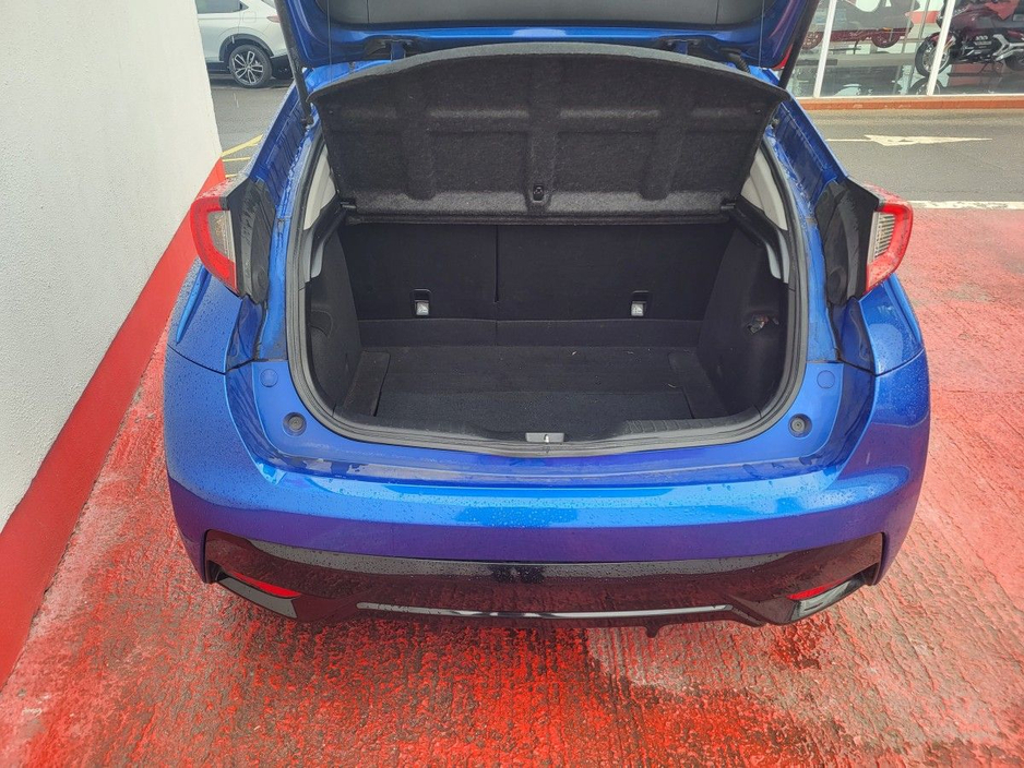 2015 Honda Civic - image 6