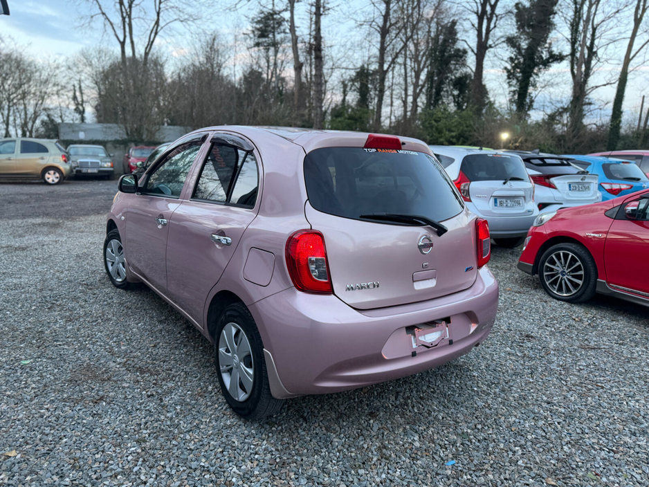 2015 Nissan March - image 4