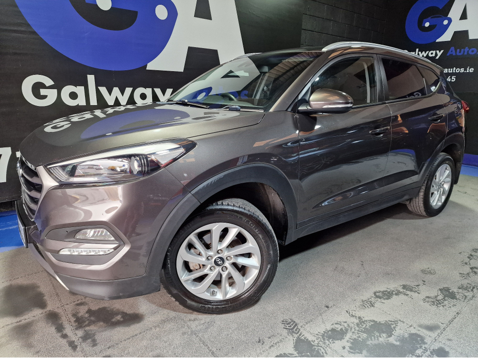 2015 Hyundai Tucson 2.0 CRDI SE NAV-LOW MILEAGE-NEW NCT €12,450