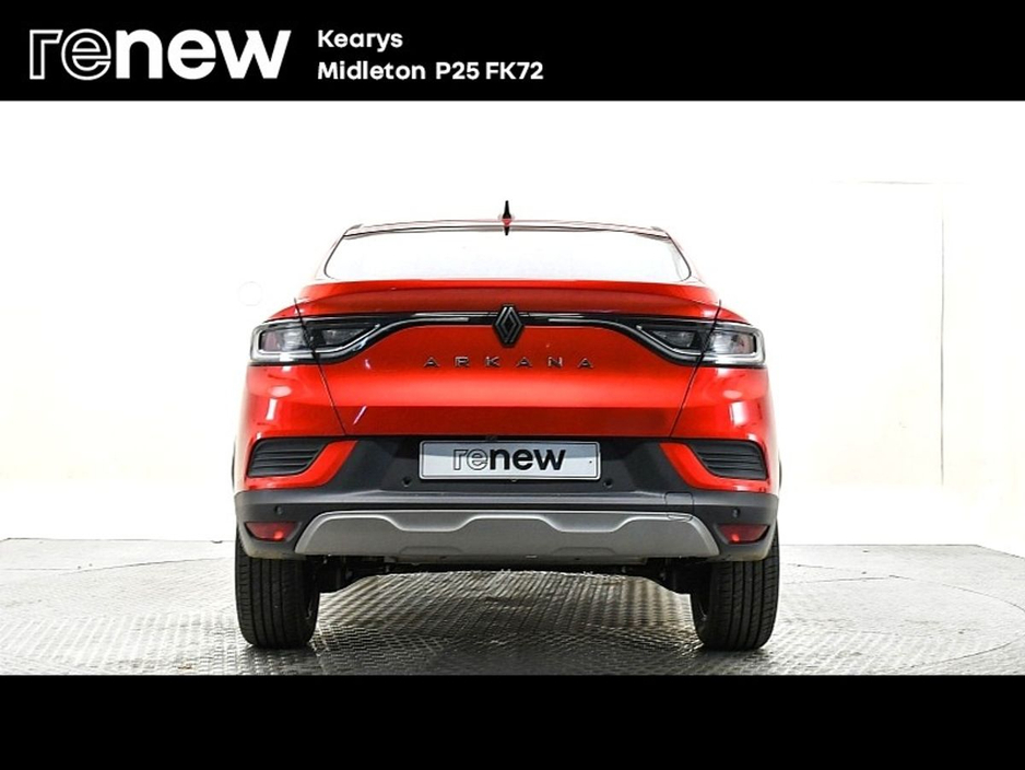 2025 Renault Arkana - image 10