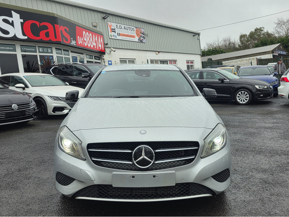 2015 Mercedes-Benz A Class A180  HALF LEATHER HEATED SEATS - REV CAMERA - HI SPEC / SYSTEM LOW ROAD TAX BAND / SIMI DEALER €14,950
