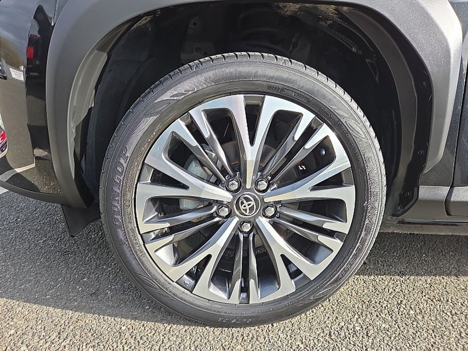 2021 Toyota Yaris Cross - image 10