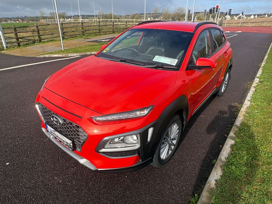 2020 Hyundai Kona Kauai Executive 5DR, Rear Parking Sensors, Air Conditioning, Bluetooth, Multi-Function Steering Wheel, Alloy Wheels, Lane Departure Warning, €21,900